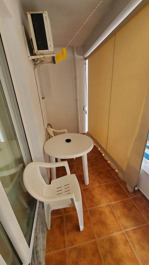 Sea View Apartments Saranda Bagian luar foto